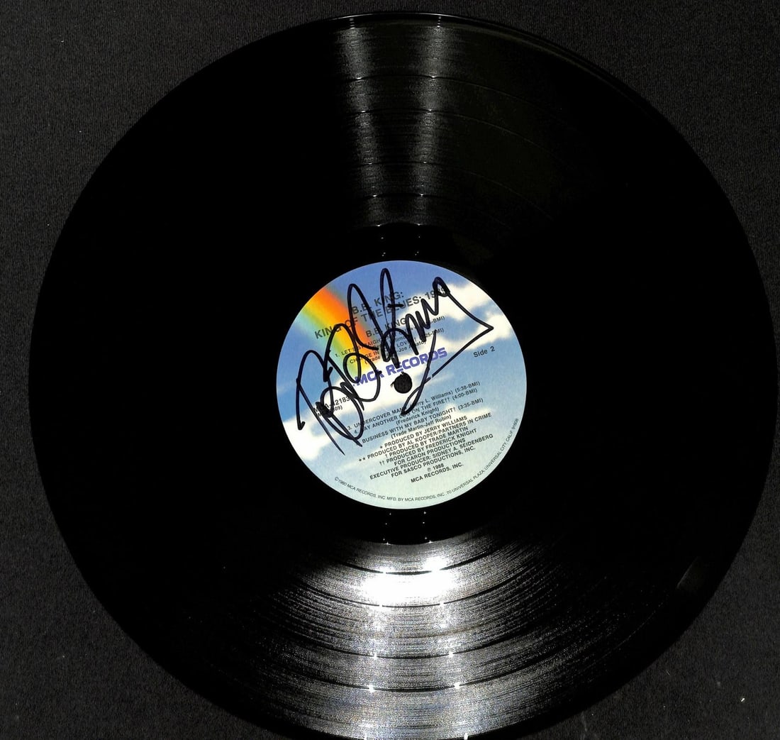 Autographed B.B. King record album with Beckett LOA (1 of 1)