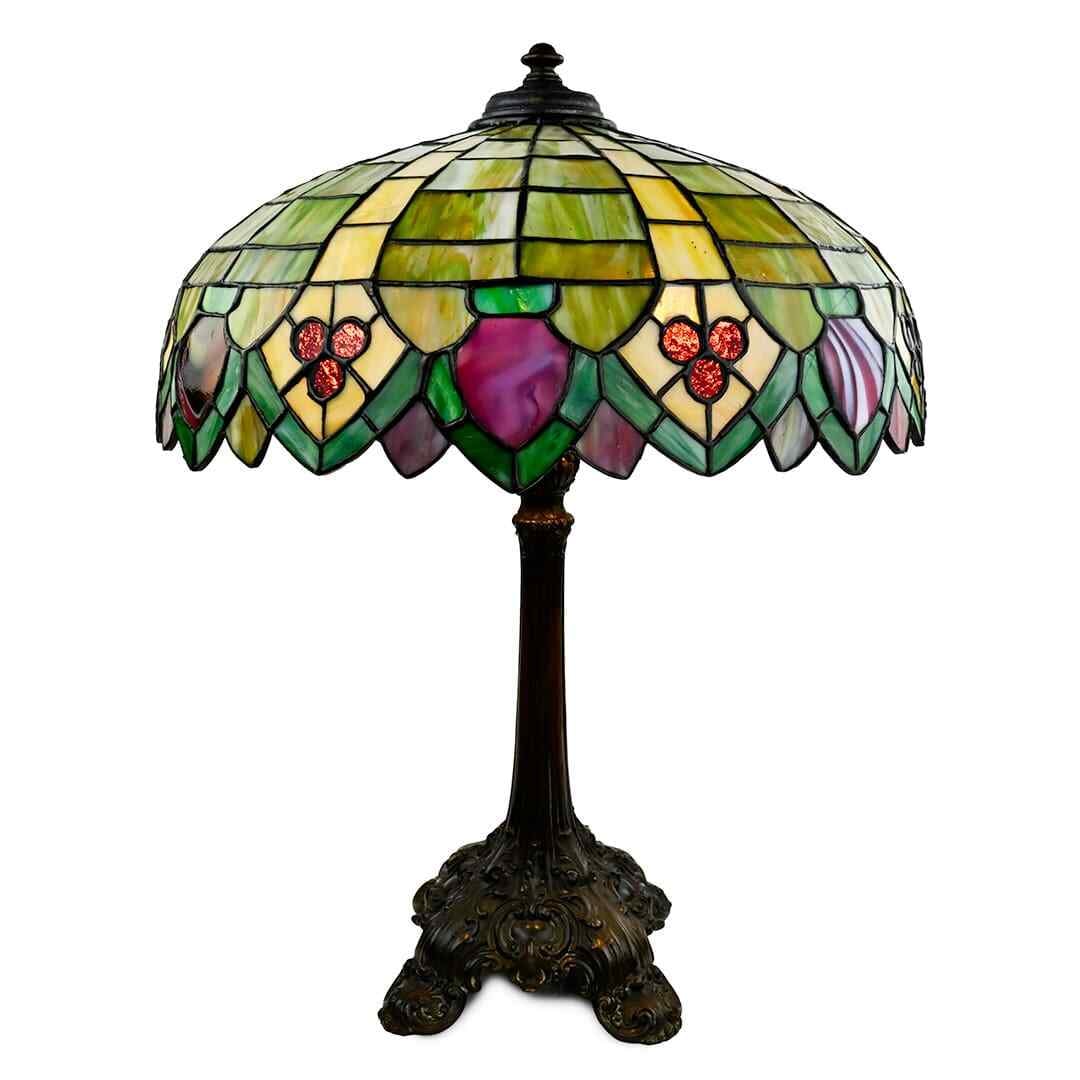 Art Nouveau Wilkinson water lily stained glass table lamp circa 1910: Art Nouveau Wilkinson water lily stained glass table lamp circa 1910 This exceptional Wilkinson leaded glass table lamp, dating to circa 1910, is a striking example of Art Nouveau design. The lamp fea