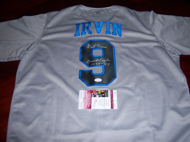 Signed Monte Irvin Jersey with JSA COA Newark Eagles and Giants: Signed Monte Irvin Jersey with JSA COA Newark Eagles and Giants This is a pre-owned baseball jersey signed by Monte Irvin, a notable player for the Newark Eagles and Giants. The jersey comes with JSA/