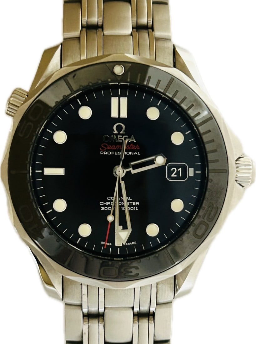 OMEGA Diver 300M Seamaster Men's Co-Axial Wristwatch 212.30.41.20.01.003: OMEGA Diver 300M Seamaster Men's Co-Axial Wristwatch 212.30.41.20.01.003 This is an OMEGA Seamaster Diver 300M Co-Axial wristwatch, model 212.30.41.20.01.003, designed for men. Manufactured in Switzer
