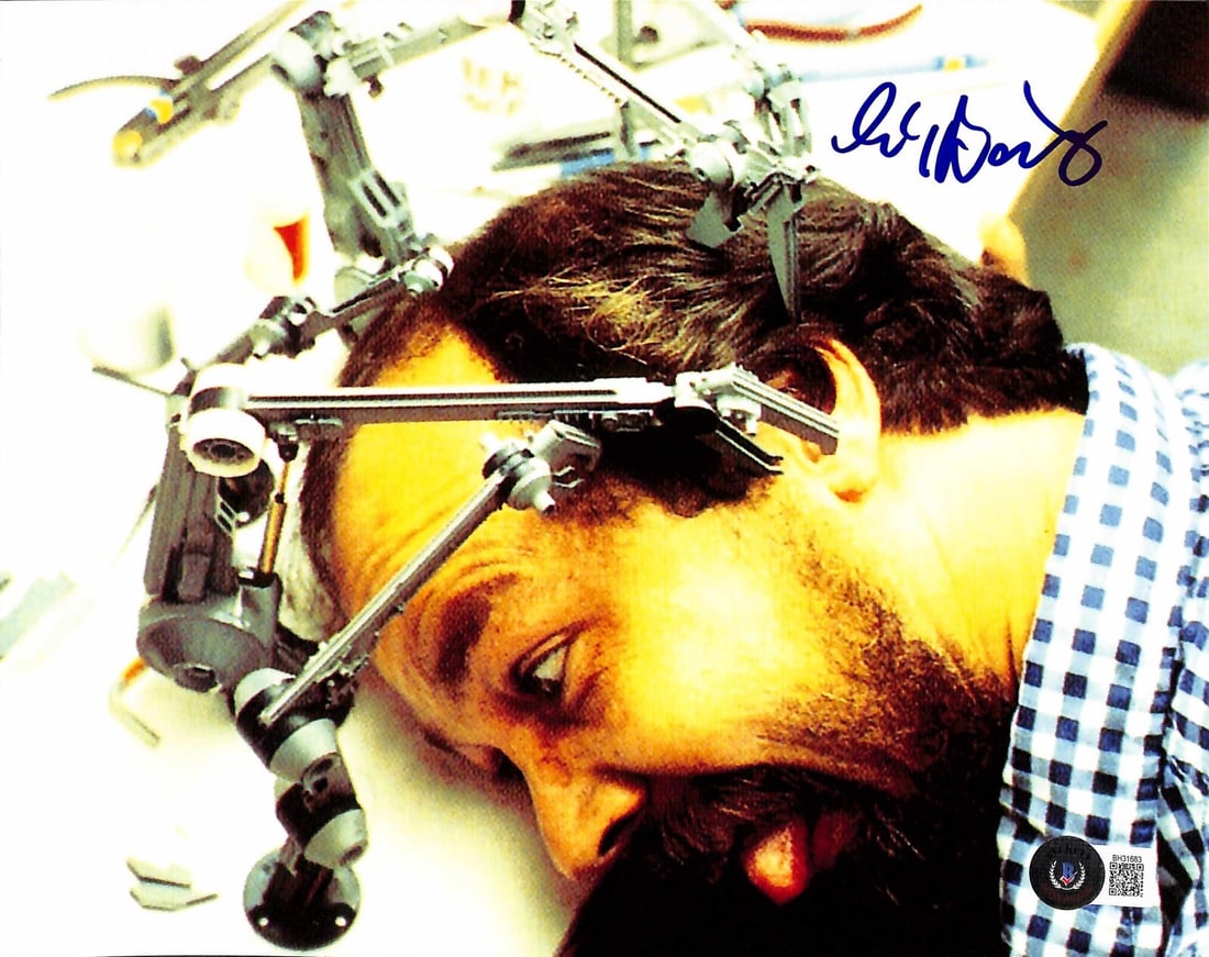 Signed 8x10 Photo Charlie Bailey Star Wars ESB Beckett Authenticated: Signed 8x10 Photo Charlie Bailey Star Wars ESB Beckett Authenticated This is an autographed 8x10 photograph signed by Charlie Bailey, a former ILM Model Maker who contributed to Star Wars: The Empire 