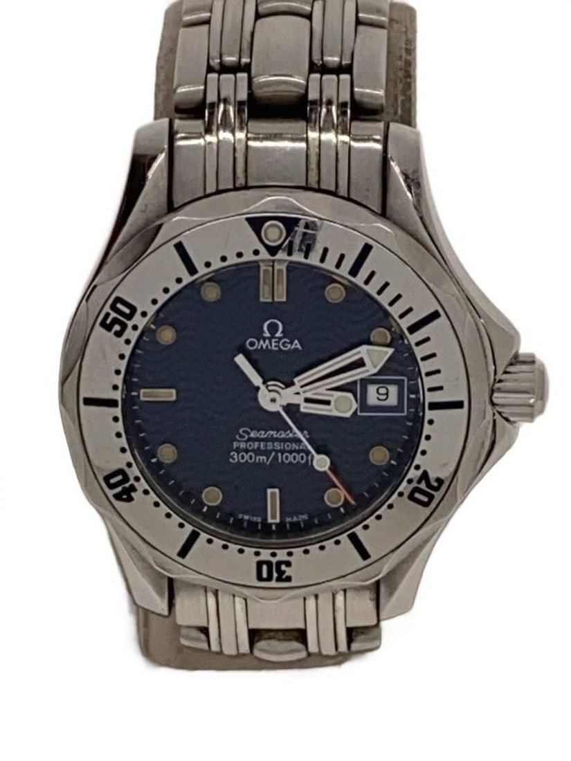 Omega Seamaster 300m Quartz Men's Wristwatch 2583.80: Omega Seamaster 300m Quartz Men's Wristwatch 2583.80 This OMEGA Seamaster Professional 300m Quartz wristwatch is designed for men and features a Swiss-made quartz movement. The watch is slightly used 