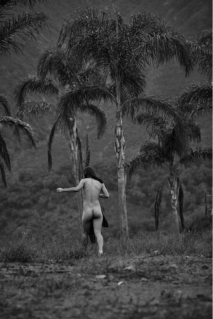 Rowan Daly Untitled Nr 7817 Black White Photography Ed 1 20 24 x 18 in (1 of 2)