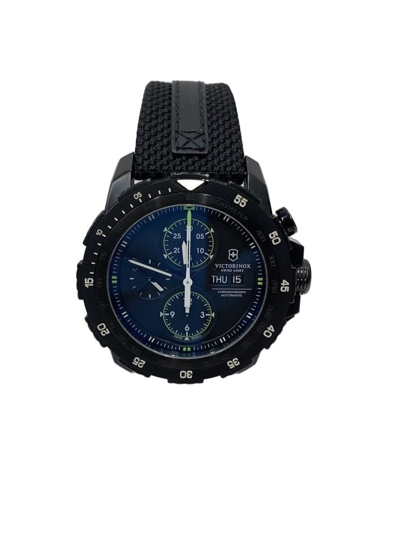Victorinox Black Men's Wristwatch 241527: Victorinox Black Men's Wristwatch 241527 This VICTORINOX Swiss Army 241527 men's wristwatch features a black case and dial. The watch displays slight signs of use but remains in good condition, with n