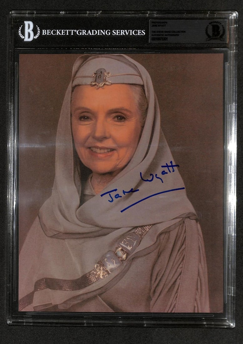 Beckett Authenticated Jane Wyatt Amanda 8x10 Star Trek IV Photo: Beckett Authenticated Jane Wyatt Amanda 8x10 Star Trek IV Photo This 8x10 photograph features Jane Wyatt in character as Amanda from Star Trek IV: The Voyage Home. The photo is hand-signed by Jane Wya