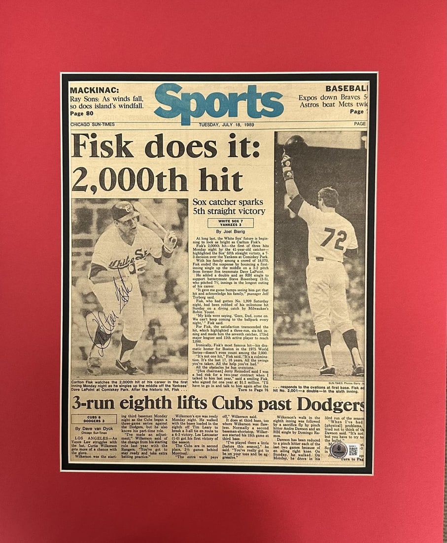 Beckett Authenticated Carlton Fisk Signed Chicago Sun Times Cover: Beckett Authenticated Carlton Fisk Signed Chicago Sun Times Cover This is an original Chicago Sun Times newspaper cover dated July 18, 1989, personally signed by Hall of Fame catcher Carlton Fisk. The