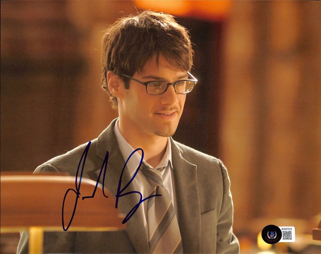 Justin Bartha Signed 8x10 National Treasure Photo Beckett Certified: Justin Bartha Signed 8x10 National Treasure Photo Beckett Certified This autographed 8x10 photograph features Justin Bartha as Riley Poole from the film National Treasure. The signature is in blue per