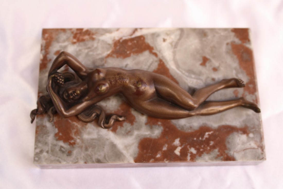 19C French Art Nouveau Bronze Nude Lady Statue on Marble Base: 19C French Art Nouveau Bronze Nude Lady Statue on Marble Base This exquisite late 19th century French Art Nouveau bronze nude statue depicts a graceful lady elegantly posed on a marble base. The piece
