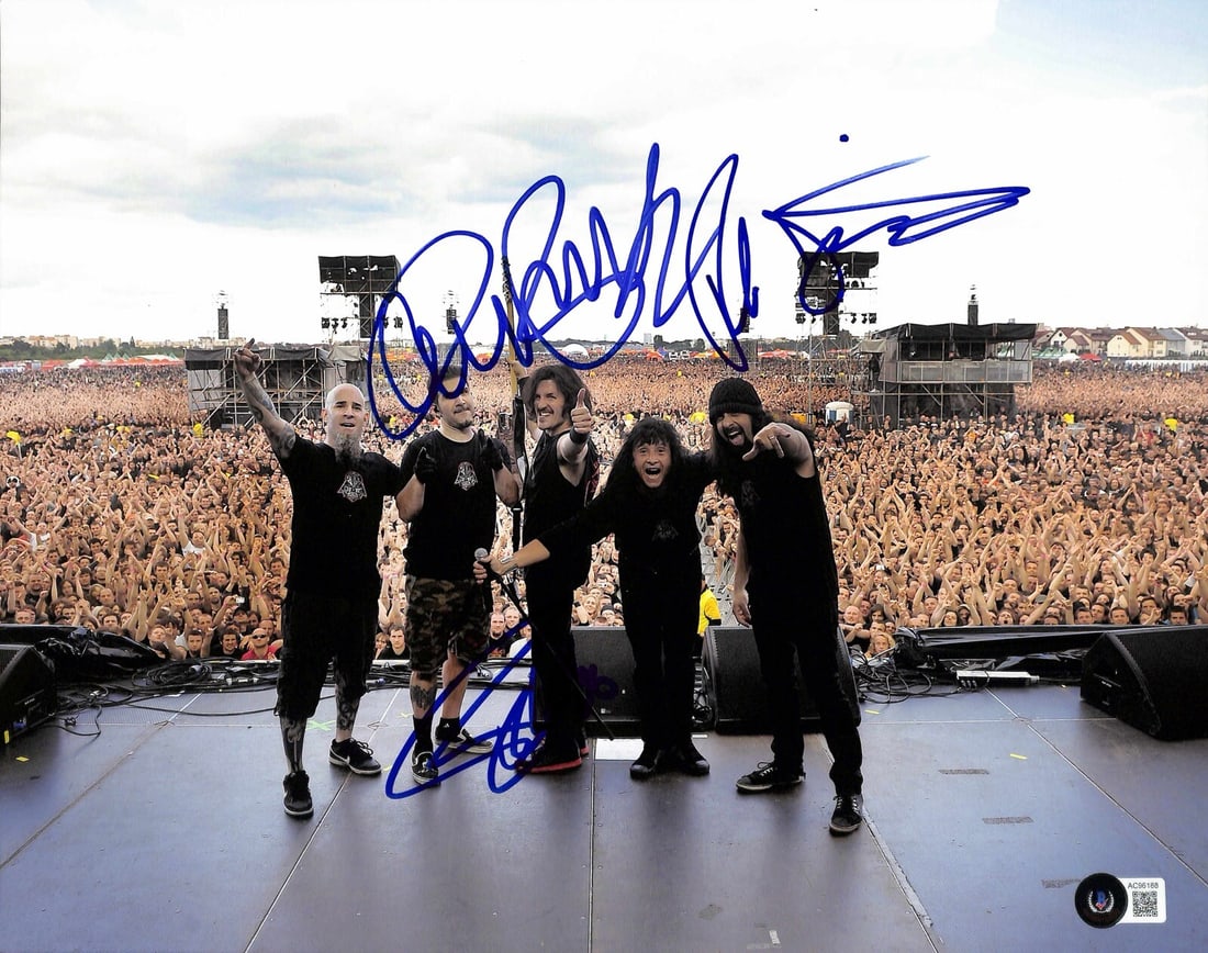 11x14 Photo Signed by Charlie Benante Rob Caggiano Frank Bello Beckett Authenticated (1 of 1)