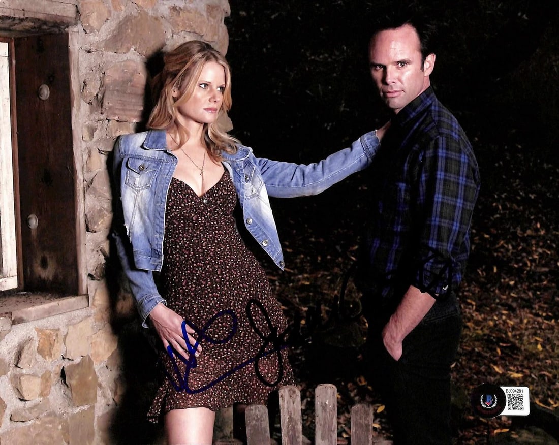Justified cast signed 8x10 photo Beckett authenticated: Justified cast signed 8x10 photo Beckett authenticated This 8x10 photograph features hand-signed autographs from Walton Goggins and Joelle Carter, both renowned for their roles in the FX television se