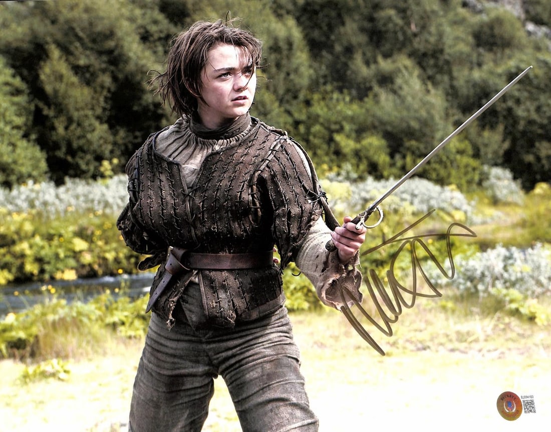 Beckett authenticated Maisie Williams 11x14 signed Game of Thrones photo (1 of 1)