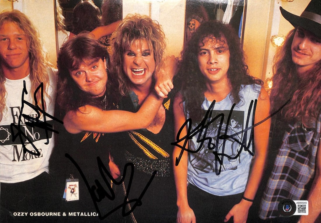 Beckett Certified Metallica Autographed 8 1 2 x 11 Magazine Photo: Beckett Certified Metallica Autographed 8 1 2 x 11 Magazine Photo This vintage magazine photo from the United States features authentic signatures from James Hetfield, Lars Ulrich, and Kirk Hammett of