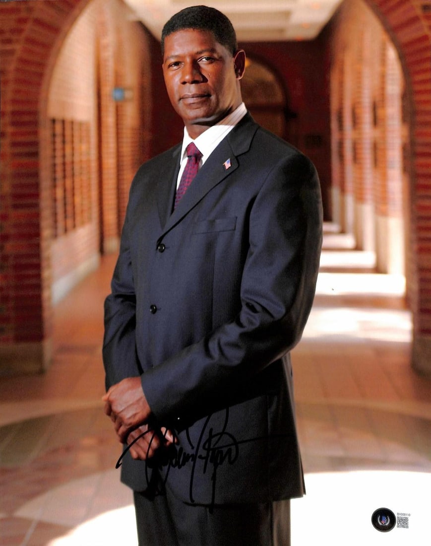 Dennis Haysbert 11x14 signed 24 President Palmer Beckett photo: Dennis Haysbert 11x14 signed 24 President Palmer Beckett photo This is an 11x14 color photograph personally hand-signed by Dennis Haysbert, featuring his role as President Palmer from the television s