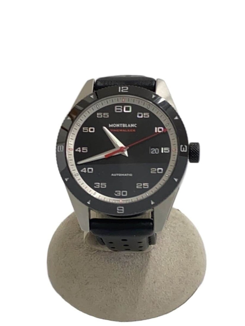 Montblanc TimeWalker Date Black Leather Swiss Wristwatch: Montblanc TimeWalker Date Black Leather Swiss Wristwatch This Montblanc TimeWalker Date 7426 men's wristwatch features a black dial and a leather strap. The watch is Swiss-made and designed for men, o