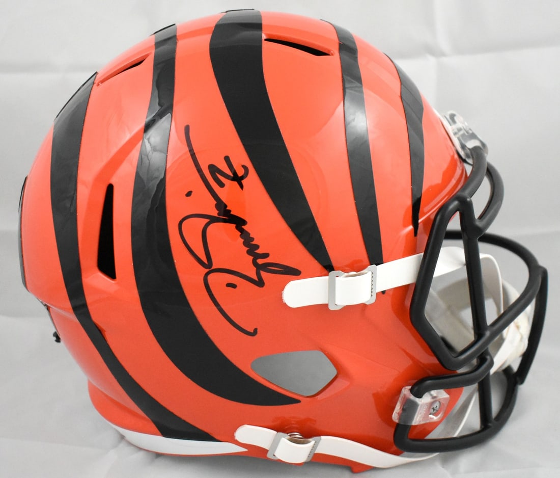 Signed Bengals Speed Helmet by Boomer Esiason Beckett Holo (1 of 6)