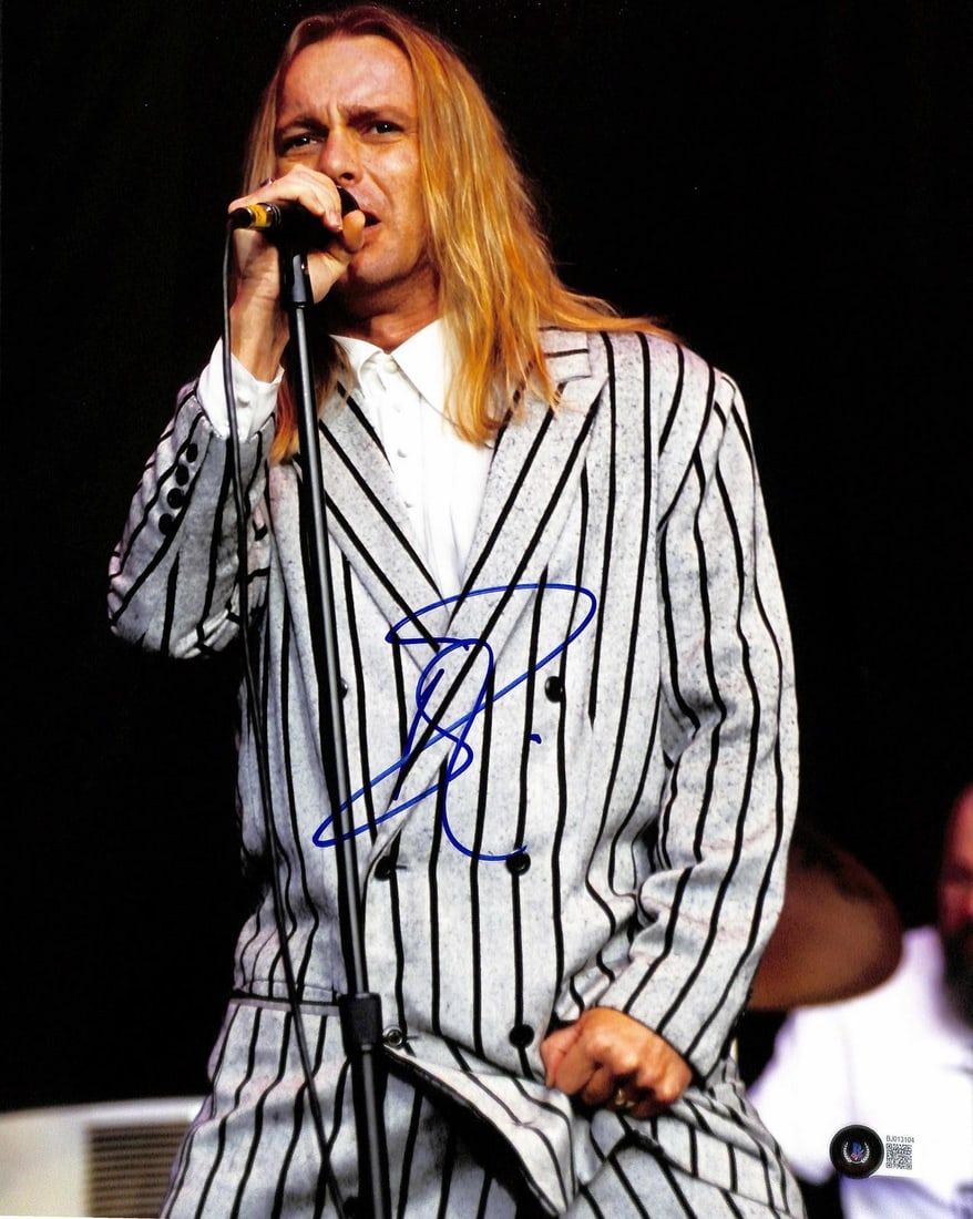 Beckett Certified Robin Zander 11x14 Signed Stage Photo (1 of 1)