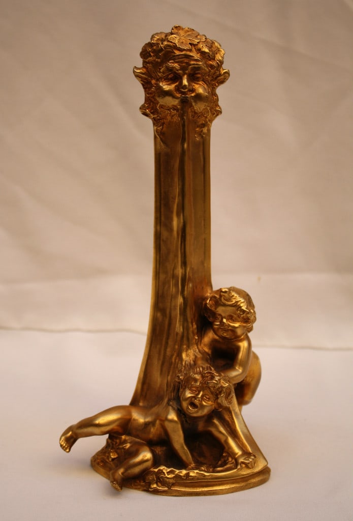 19th Century French Art Nouveau Gilt Bronze Vase by F Debrune: 19th Century French Art Nouveau Gilt Bronze Vase by F Debrune This exquisite 19th century French Art Nouveau vase is crafted from gilt bronze and was produced in Paris by Louchet Foundry, with the art