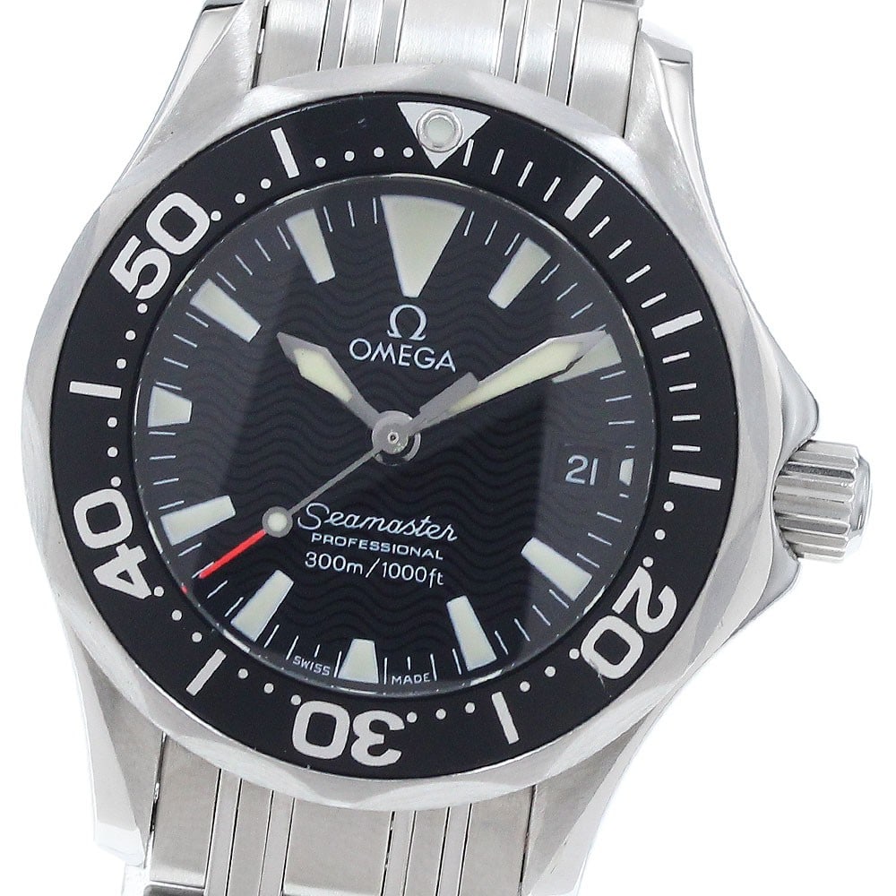 Omega Seamaster 300 Date Quartz Ladies Wristwatch: Omega Seamaster 300 Date Quartz Ladies Wristwatch This OMEGA Seamaster 300 Date Quartz is a ladies wristwatch featuring Swiss craftsmanship. Designed for women, it offers a classic and refined look. T