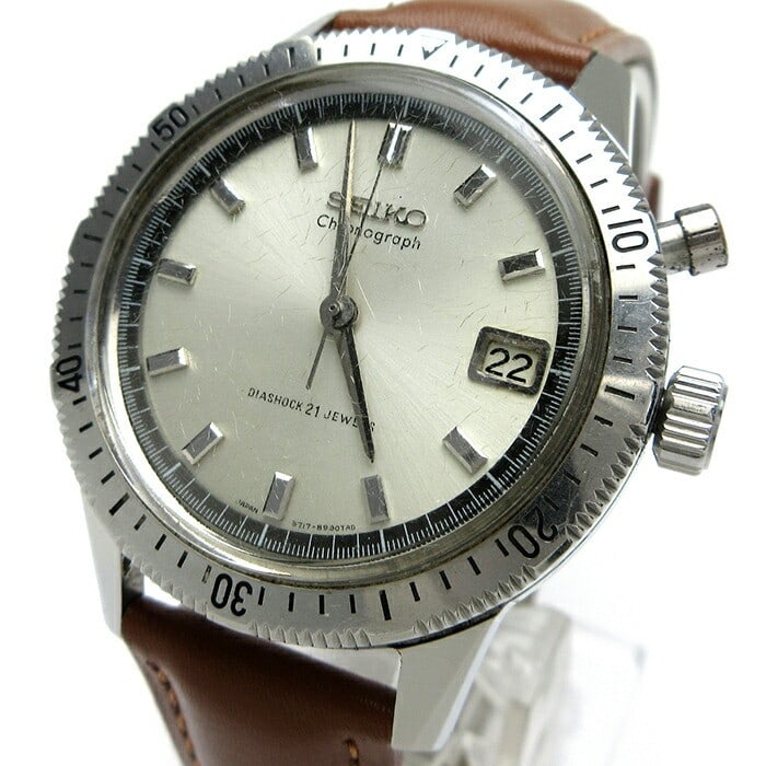 Seiko 5717-8990 Hand Wound Chronograph Seahorse Men's Watch: Seiko 5717-8990 Hand Wound Chronograph Seahorse Men's Watch This Seiko One-Push Chronograph 5717-8990 is a hand-wound men's wristwatch, originally released in 1964 to coincide with the Tokyo Olympics.