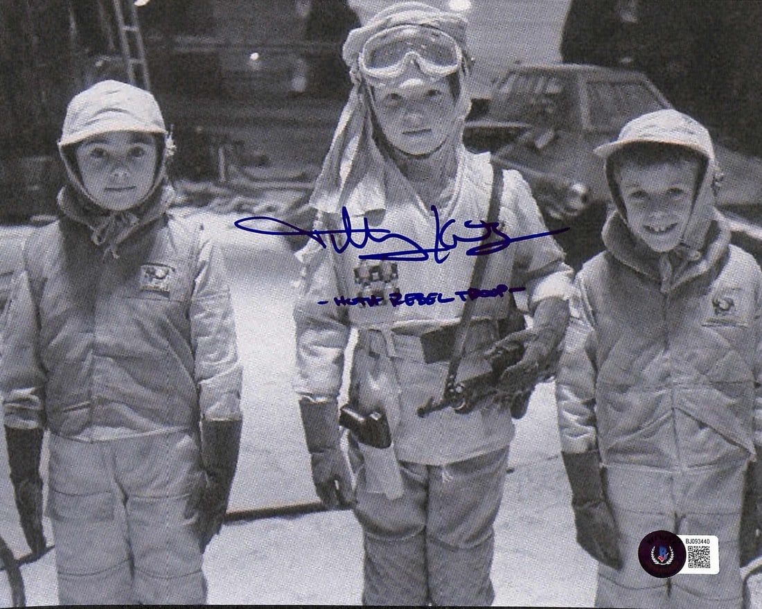 Tiffany Kurtz Signed Star Wars Hoth Rebel Trooper 8x10 Photo Beckett Authenticated: Tiffany Kurtz Signed Star Wars Hoth Rebel Trooper 8x10 Photo Beckett Authenticated This is an autographed 8x10 photograph of Tiffany L. Kurtz, who portrayed the "Hoth Rebel Trooper" in the iconic film