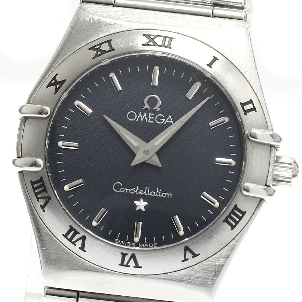 OMEGA Constellation 1572.40 Gray Dial Quartz Ladies Watch: OMEGA Constellation 1572.40 Gray Dial Quartz Ladies Watch This OMEGA Constellation Ref. 1572.40 is a pre-owned women's wristwatch featuring a stainless steel case and bracelet. It has a quartz movemen