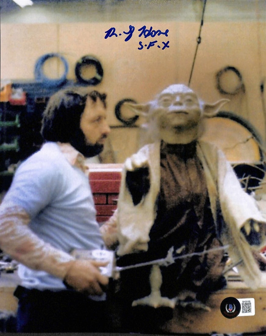 Yoda Empire Strikes Back 8x10 Photo Signed by Ron Hone Beckett Authenticated (1 of 1)