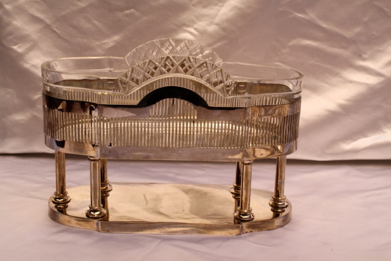 Art Deco Silver Plated Centerpiece with Cut Crystal Insert: Art Deco Silver Plated Centerpiece with Cut Crystal Insert This stunning European Art Deco centerpiece showcases exquisite craftsmanship with its silver-plated exterior and a beautifully cut crystal g
