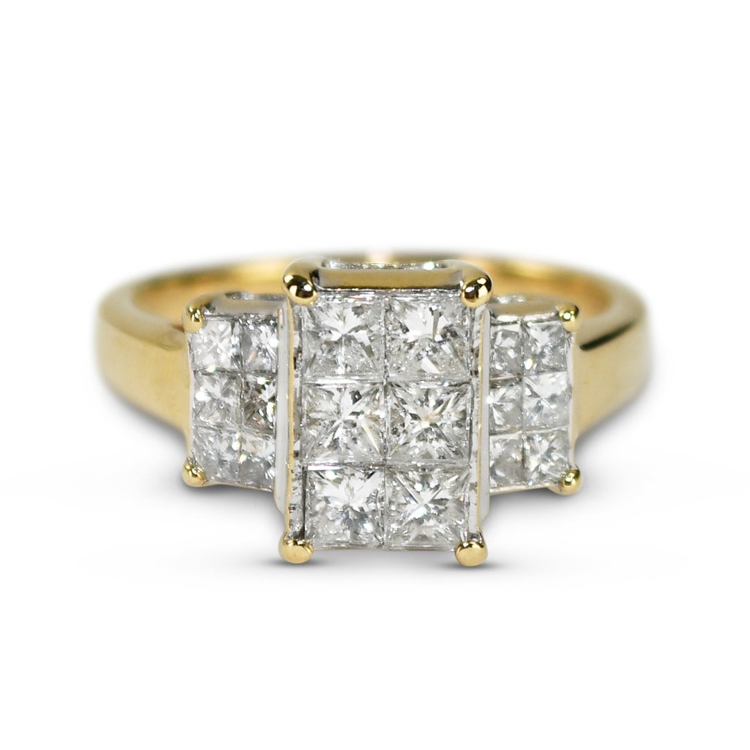 14K Yellow Gold Princess Diamond Cluster Ring 1.00 ctw: 14K Yellow Gold Princess Diamond Cluster Ring 1.00 ctw This elegant ladies' cluster ring is crafted from 14k yellow gold and features a cluster of natural princess-cut diamonds. The diamonds have a to