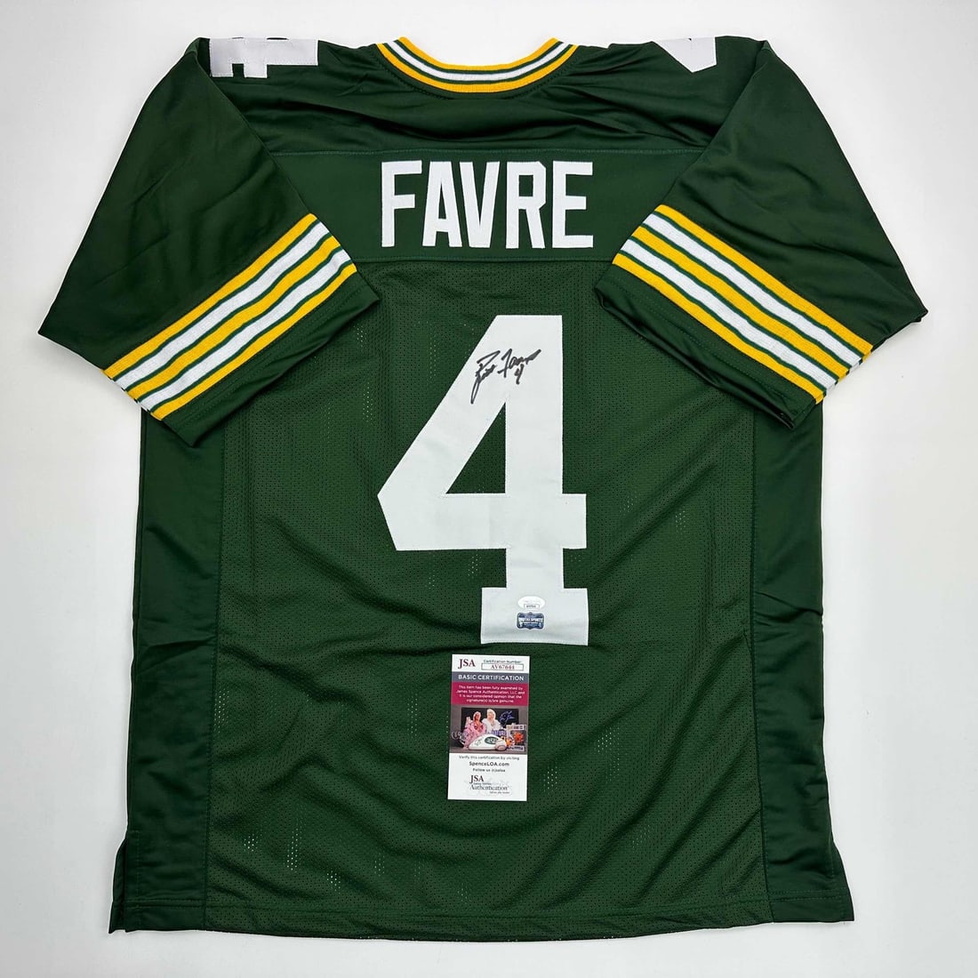 Brett Favre Signed Green Bay Packers Jersey JSA COA Authentic: Brett Favre Signed Green Bay Packers Jersey JSA COA Authentic This is an autographed Brett Favre Green Bay Packers football jersey, featuring the player's name and number. The jersey is authenticated 