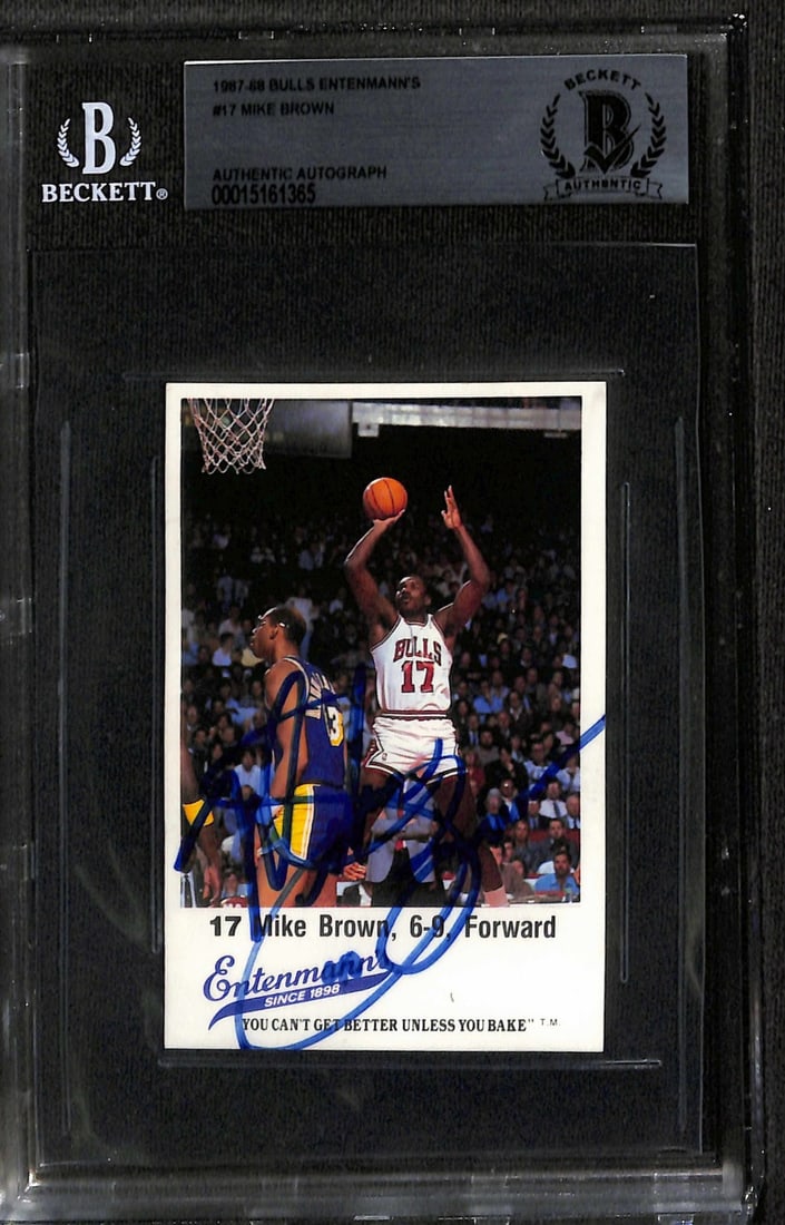 Beckett Certified Mike Brown Autographed 1987-88 Bulls Entenmann's Card (1 of 1)