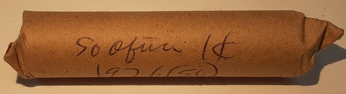 Roll of 50 Uncirculated 1976 South Africa 1 Cent Bronze Coins BU May Have Toning: Roll of 50 Uncirculated 1976 South Africa 1 Cent Bronze Coins BU May Have Toning This roll contains 50 uncirculated 1976 South Africa 1 Cent coins, struck in bronze to commemorate the end of Jacobus J