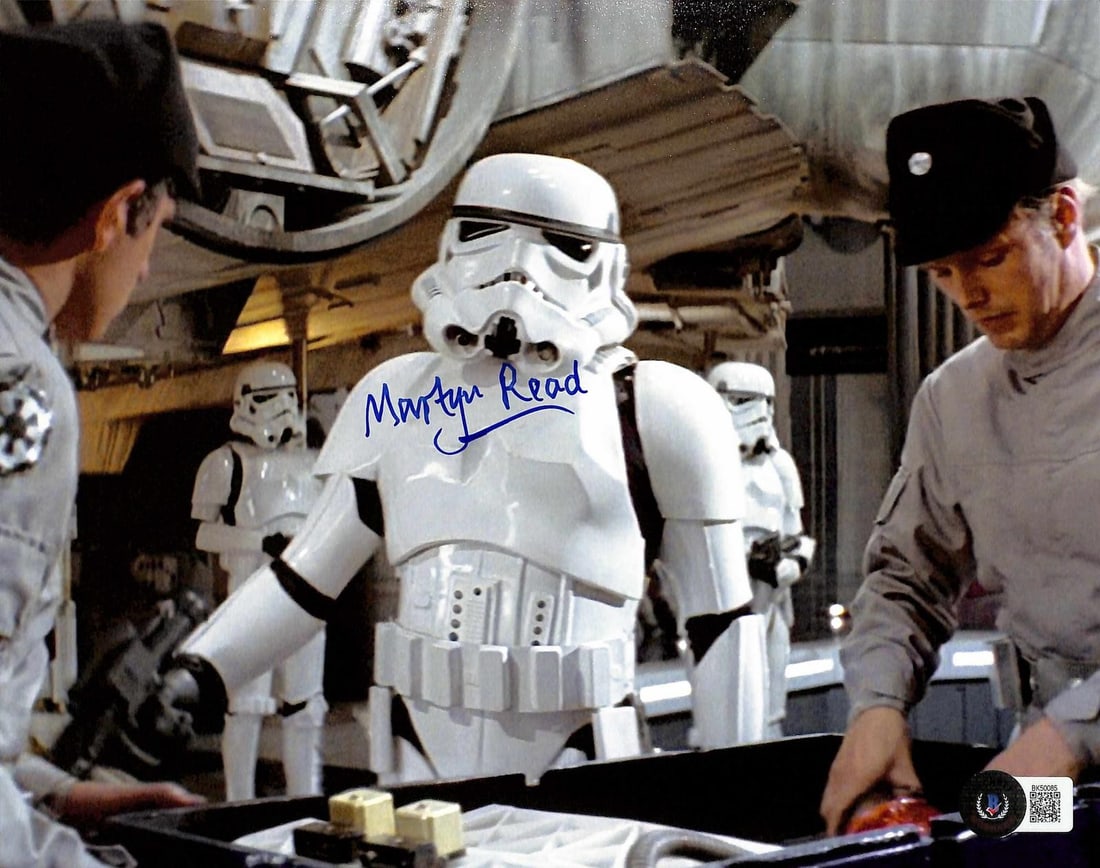Beckett Authenticated Martyn Read Star Wars Stormtrooper Signed 8x10 Photo (1 of 1)