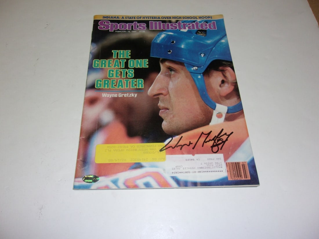 Sports Illustrated Magazine Signed by Wayne Gretzky with COA: Sports Illustrated Magazine Signed by Wayne Gretzky with COA This is a pre-owned Sports Illustrated magazine featuring Wayne Gretzky associated with the Edmonton Oilers and New York Rangers. The magaz