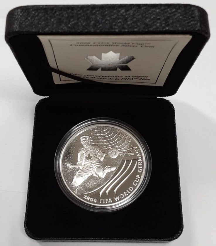 2003 Canada $5 Silver Commemorative Coin 1oz 2006 FIFA World Cup Germany Box COA: 2003 Canada $5 Silver Commemorative Coin 1oz 2006 FIFA World Cup Germany Box COA This is a 2003 Canada $5 silver coin commemorating the 2006 FIFA World Cup in Germany. Struck from 1 oz of .9999 fine s