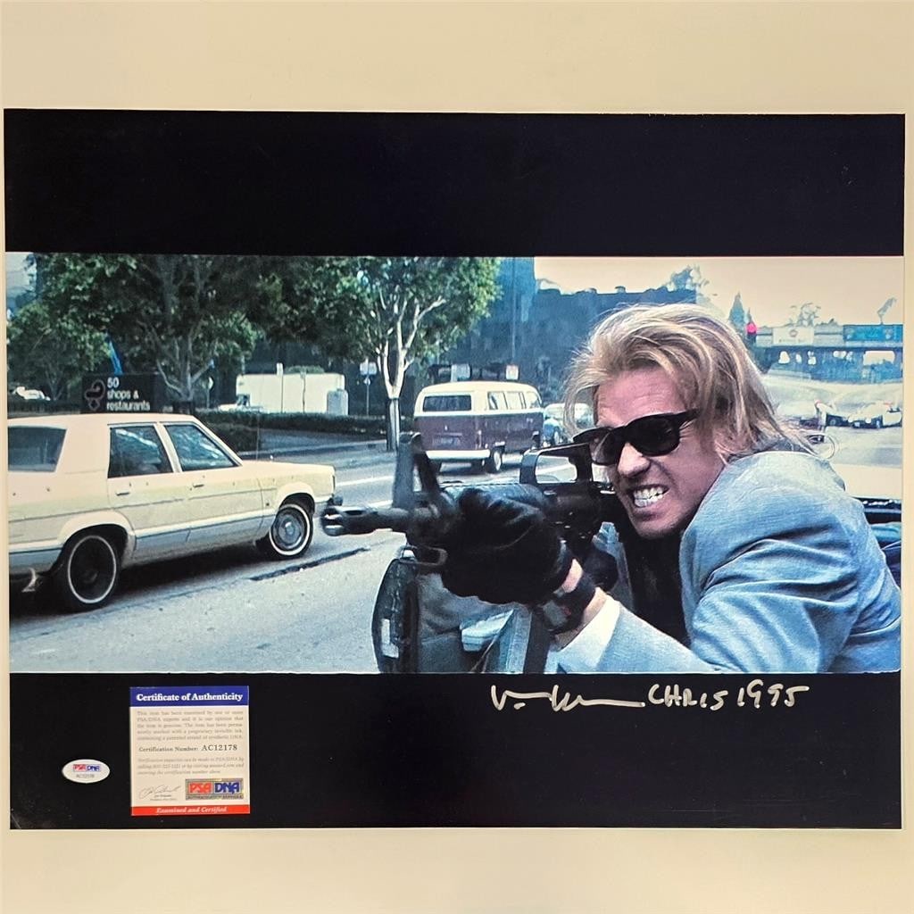 Val Kilmer Heat 16x20 Photo Signed Chris 1995 PSA: Val Kilmer Heat 16x20 Photo Signed Chris 1995 PSA This is an original 16x20 photograph featuring Val Kilmer as Chris from the 1995 film "Heat." The photo has been personally signed by Val Kilmer and c