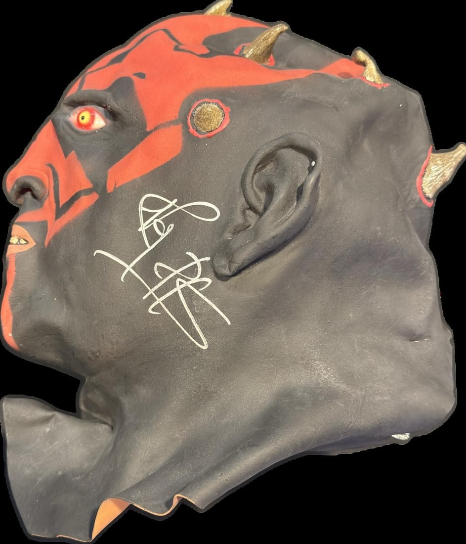 Signed Darth Maul latex mask by Ray Park Star Wars Episode I (1 of 1)