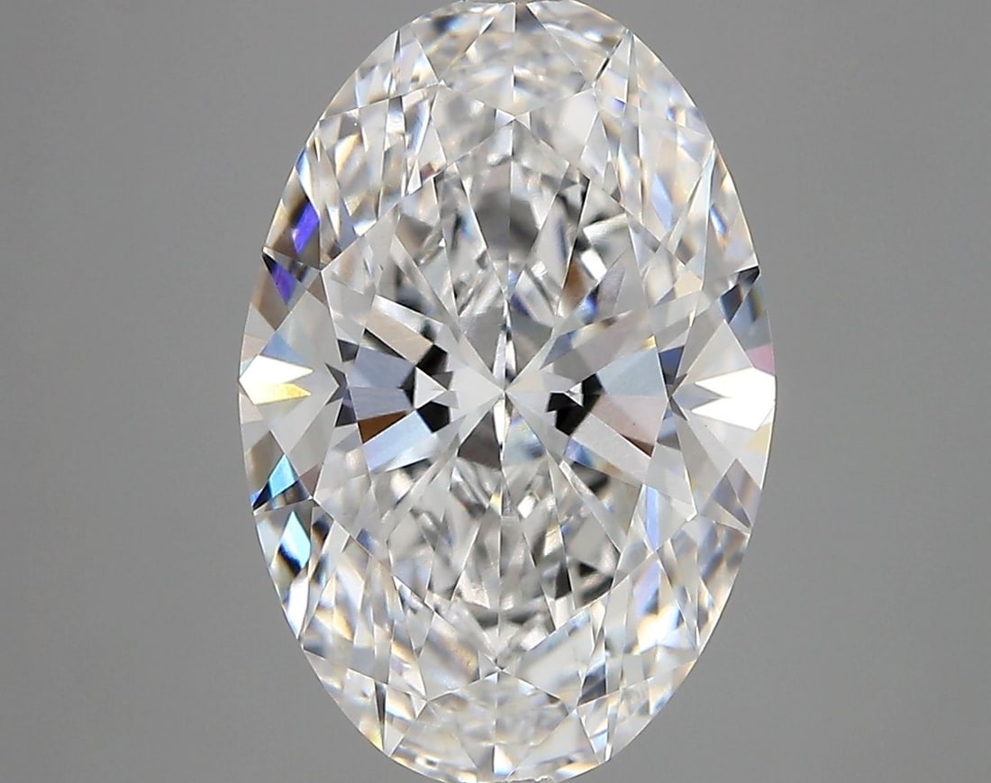 Loose Diamond - OVAL 3.62ct E VVS2: Loose Diamond - OVAL 3.62ct E VVS2 Source: This is a real non-mined Diamond that has been grown in a lab Shape: OVAL Carats: 3.62 Color: E Clarity: VVS2 Certification: IGI Video: