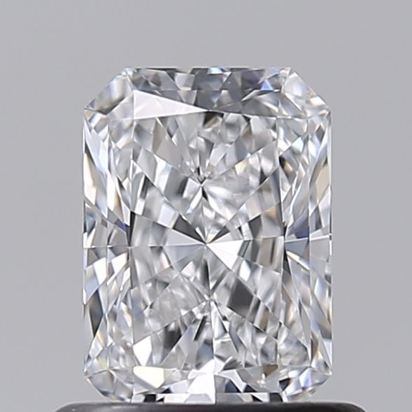 Loose Diamond - RADIANT 0.7ct D VVS2: Loose Diamond - RADIANT 0.7ct D VVS2 Source: This is a real non-mined Diamond that has been grown in a lab Shape: RADIANT Carats: 0.7 Color: D Clarity: VVS2 Certification: NONE Additional images avail