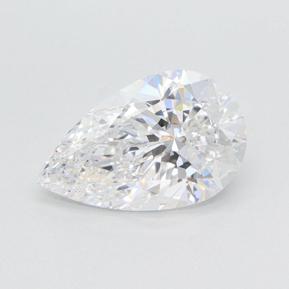 Loose Diamond - PEAR 2.03ct D VVS1: Loose Diamond - PEAR 2.03ct D VVS1 Source: This is a real non-mined Diamond that has been grown in a lab Shape: PEAR Carats: 2.03 Color: D Clarity: VVS1 Certification: IGI Video:
