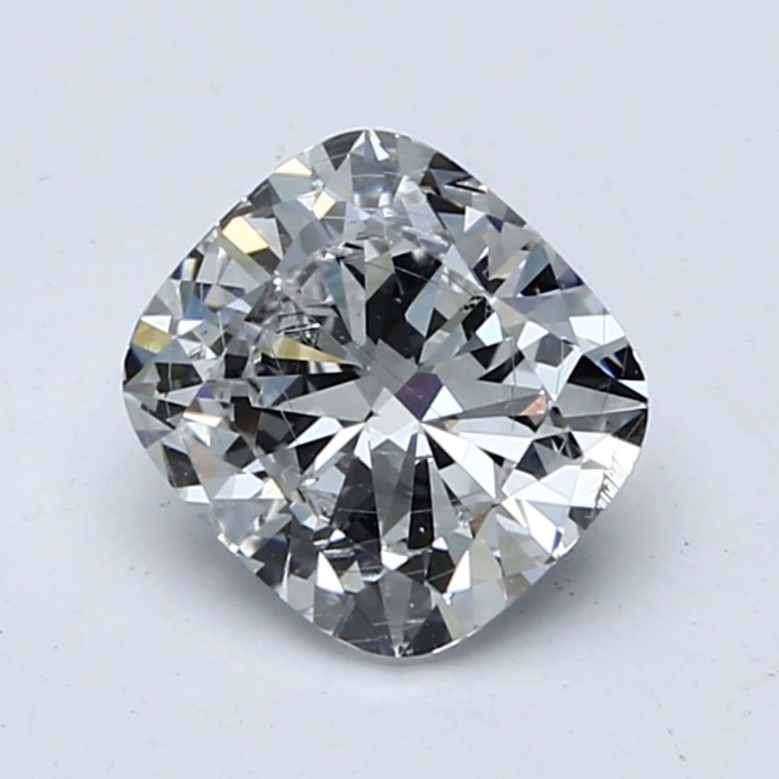 Loose Diamond - CUSHION MODIFIED 2.0ct E VVS1: Loose Diamond - CUSHION MODIFIED 2.0ct E VVS1 Source: This is a real non-mined Diamond that has been grown in a lab Shape: CUSHION MODIFIED Carats: 2.0 Color: E Clarity: VVS1 Certification: IGI Video: