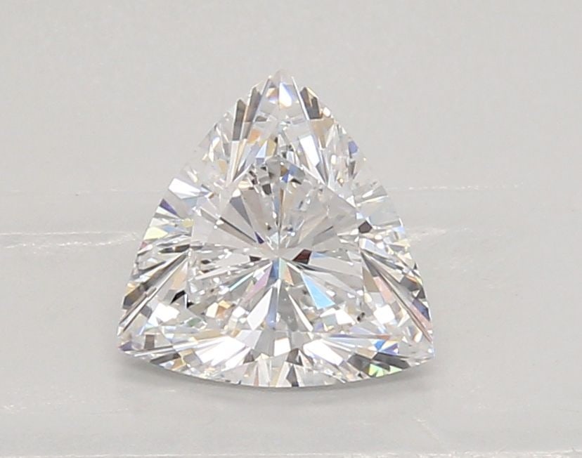 Loose Diamond - TRIANGULAR 1.04ct D VS1: Loose Diamond - TRIANGULAR 1.04ct D VS1 Source: This is a real non-mined Diamond that has been grown in a lab Shape: TRIANGULAR Carats: 1.04 Color: D Clarity: VS1 Certification: IGI Video:
