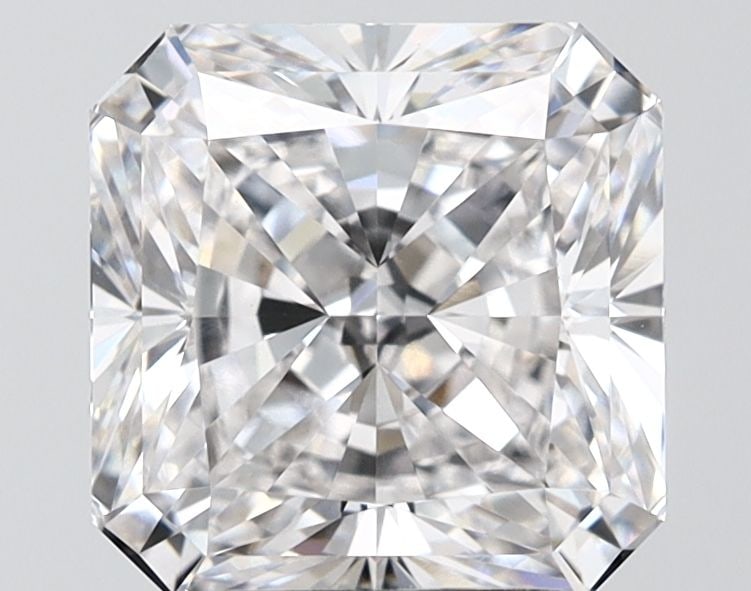 Loose Diamond - SQUARE RADIANT 3.46ct F VVS2: Loose Diamond - SQUARE RADIANT 3.46ct F VVS2 Source: This is a real non-mined Diamond that has been grown in a lab Shape: SQUARE RADIANT Carats: 3.46 Color: F Clarity: VVS2 Certification: IGI Video:
