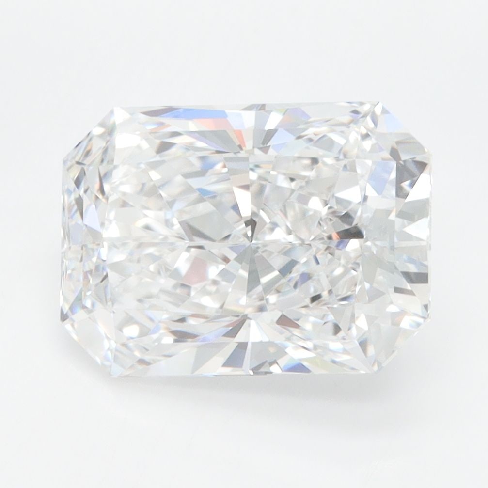 Loose Diamond - RADIANT 3.62ct D IF: Loose Diamond - RADIANT 3.62ct D IF Source: This is a real non-mined Diamond that has been grown in a lab Shape: RADIANT Carats: 3.62 Color: D Clarity: IF Certification: IGI Video: