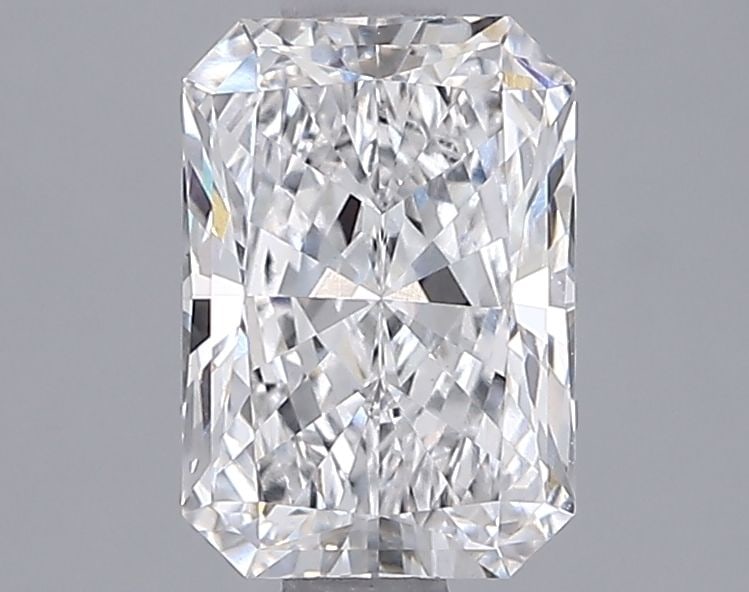 Loose Diamond - RADIANT 1.47ct E VVS2: Loose Diamond - RADIANT 1.47ct E VVS2 Source: This is a real non-mined Diamond that has been grown in a lab Shape: RADIANT Carats: 1.47 Color: E Clarity: VVS2 Certification: IGI Video: