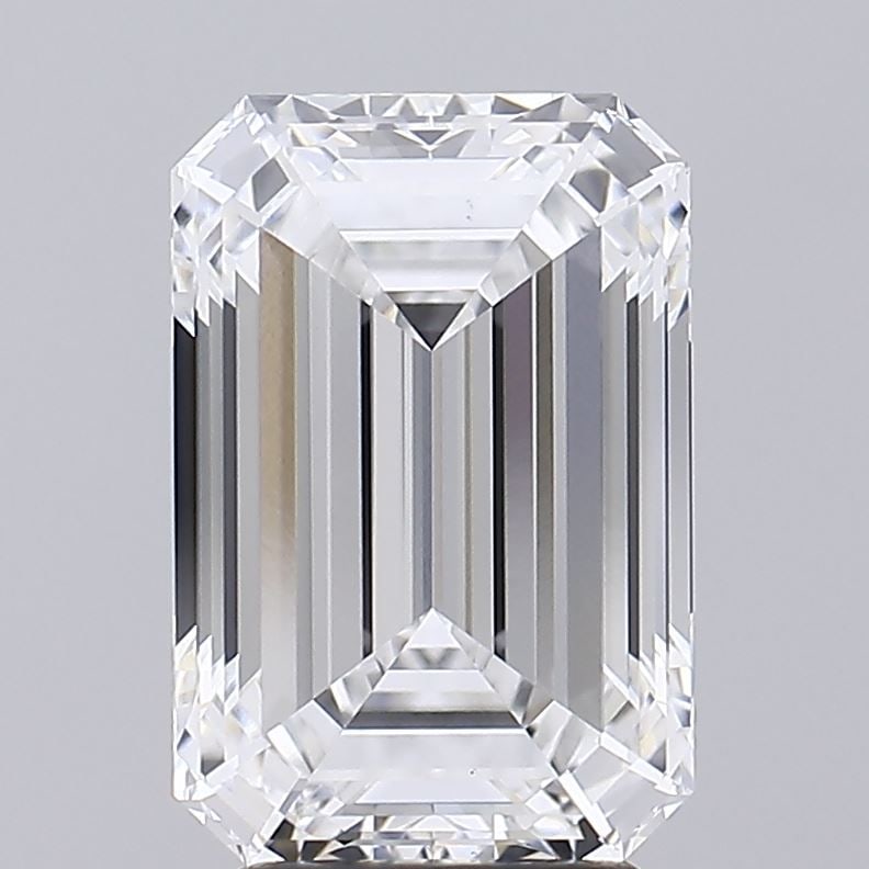 Loose Diamond - EMERALD 4.05ct D VS1: Loose Diamond - EMERALD 4.05ct D VS1 Source: This is a real non-mined Diamond that has been grown in a lab Shape: EMERALD Carats: 4.05 Color: D Clarity: VS1 Certification: GIA Video: