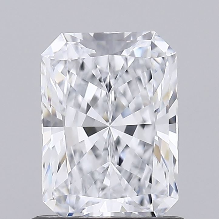 Loose Diamond - RADIANT 1.01ct E IF: Loose Diamond - RADIANT 1.01ct E IF Source: This is a real non-mined Diamond that has been grown in a lab Shape: RADIANT Carats: 1.01 Color: E Clarity: IF Certification: IGI Video: