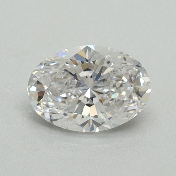 Loose Diamond - OVAL 0.56ct E VS2: Loose Diamond - OVAL 0.56ct E VS2 Source: This is a real non-mined Diamond that has been grown in a lab Shape: OVAL Carats: 0.56 Color: E Clarity: VS2 Certification: NONE Video: