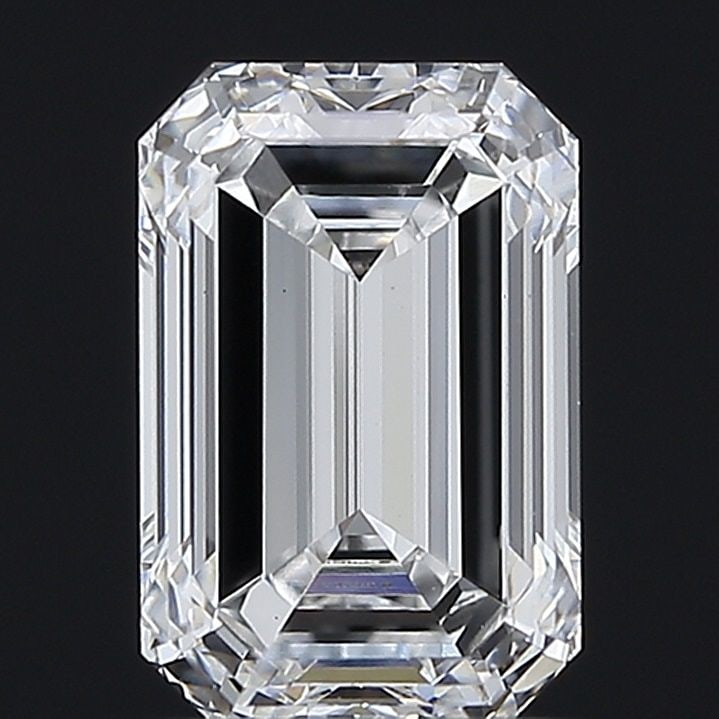 Loose Diamond - EMERALD 2.07ct D VVS2: Loose Diamond - EMERALD 2.07ct D VVS2 Source: This is a real non-mined Diamond that has been grown in a lab Shape: EMERALD Carats: 2.07 Color: D Clarity: VVS2 Certification: IGI Video: