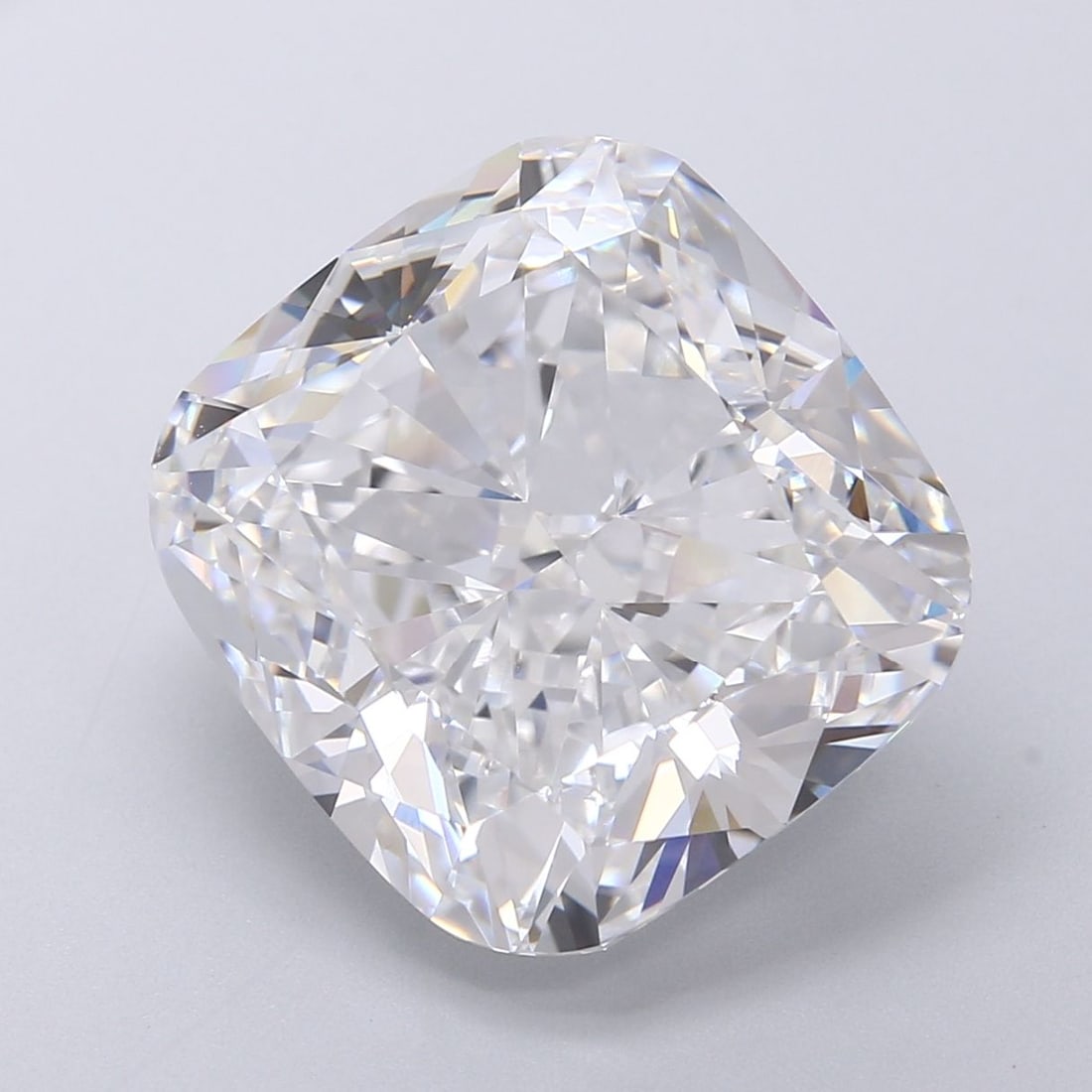 Loose Diamond - CUSHION BRILLIANT 10.07ct D VVS1: Loose Diamond - CUSHION BRILLIANT 10.07ct D VVS1 Source: This is a real non-mined Diamond that has been grown in a lab Shape: CUSHION BRILLIANT Carats: 10.07 Color: D Clarity: VVS1 Certification: IGI 