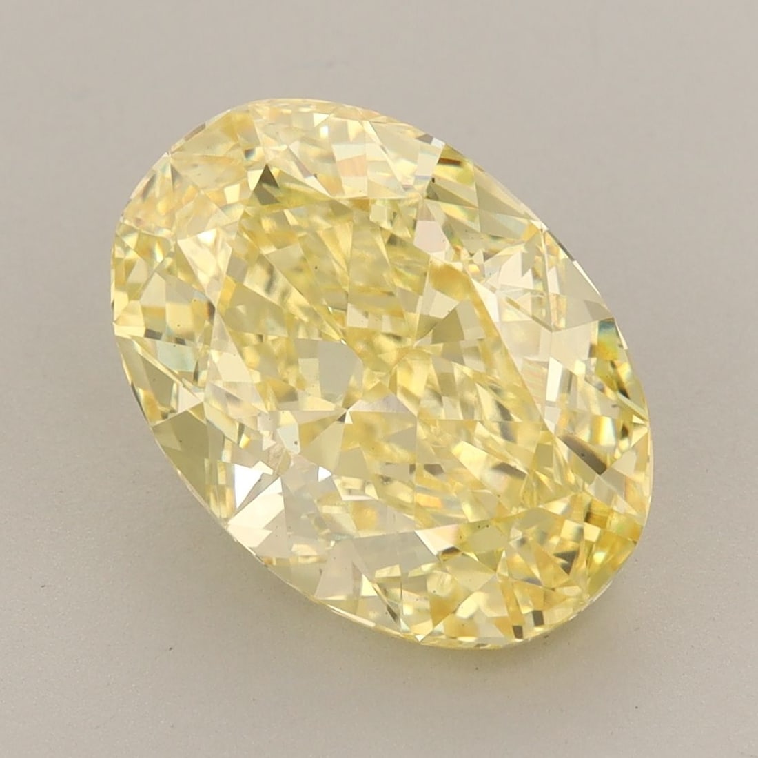 Loose Diamond - OVAL 5.17ct Fancy Intense Yellow VS2: Loose Diamond - OVAL 5.17ct Fancy Intense Yellow VS2 Source: This is a real non-mined Diamond that has been grown in a lab Shape: OVAL Carats: 5.17 Color: Fancy Intense Yellow Certification: IGI Video